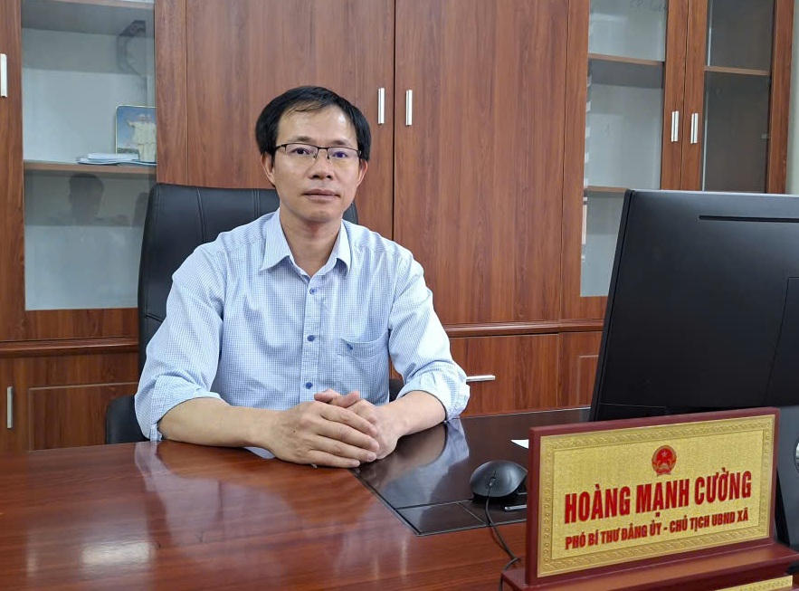 Ông Hoàng Mạnh Cường - Chủ tịch UBND xã Đồng Đăng. Ảnh: Minh Hữu