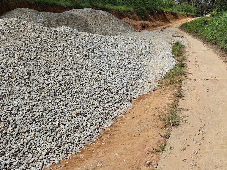 Nhiều dự án giao thông, xây dựng tại Lạng Sơn có nguy cơ thiếu các loại đá xây dựng. Ảnh: Minh Hữu