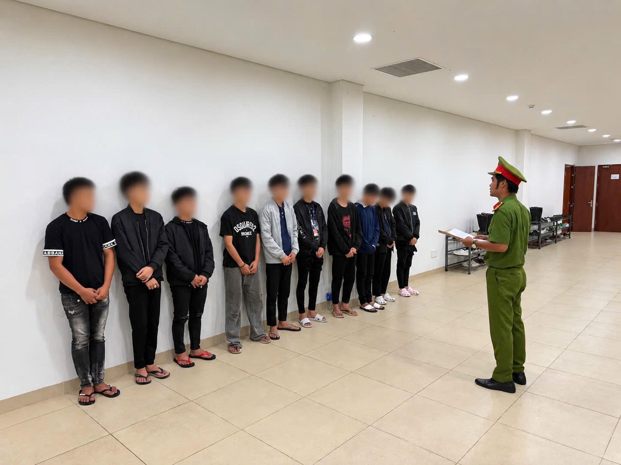 Quyết liệt xử lý tình trạng thanh thiếu niên tụ tập gây rối trên đường phố Huế