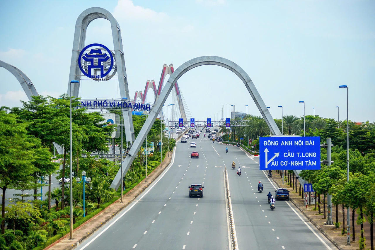 Vành đai 3 trên cao có tới 120.000 lượt xe mỗi ngày, CSGT Hà Nội khuyến cáo