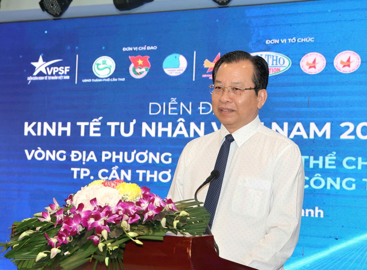 Ông Vương Quốc Nam, Phó Chủ tịch UBND TP Cần Thơ phát biểu. (Ảnh: Hà Vy)