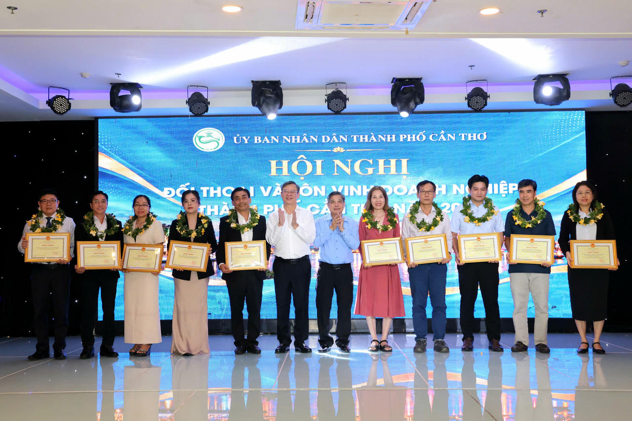 Cần Thơ yêu cầu giải quyết kiến nghị doanh nghiệp trong 5 ngày làm việc