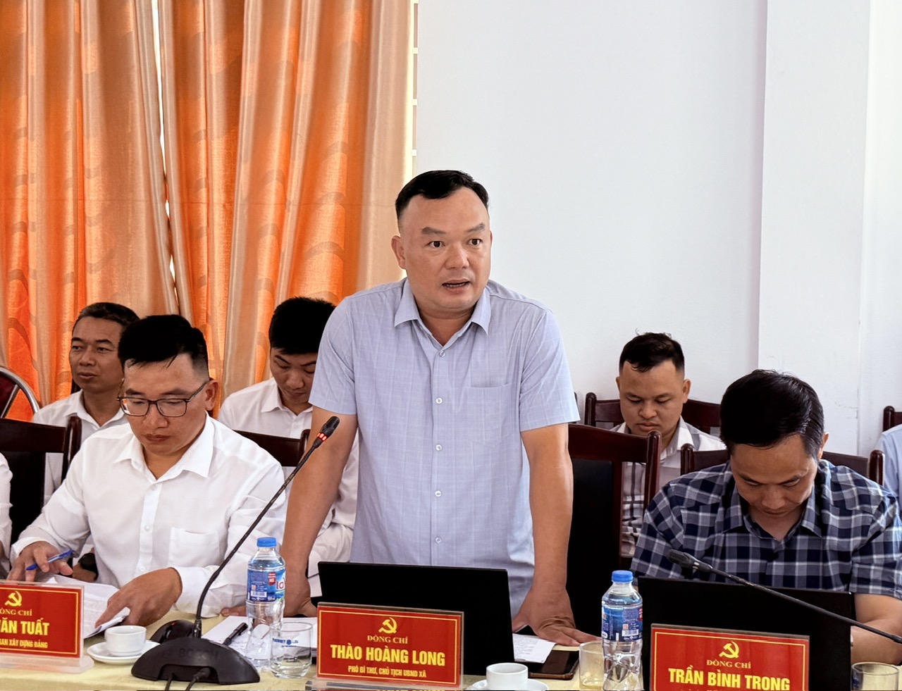 Các đại biểu phát biểu tại buổi làm việc (Ảnh: Nguyễn Hải).