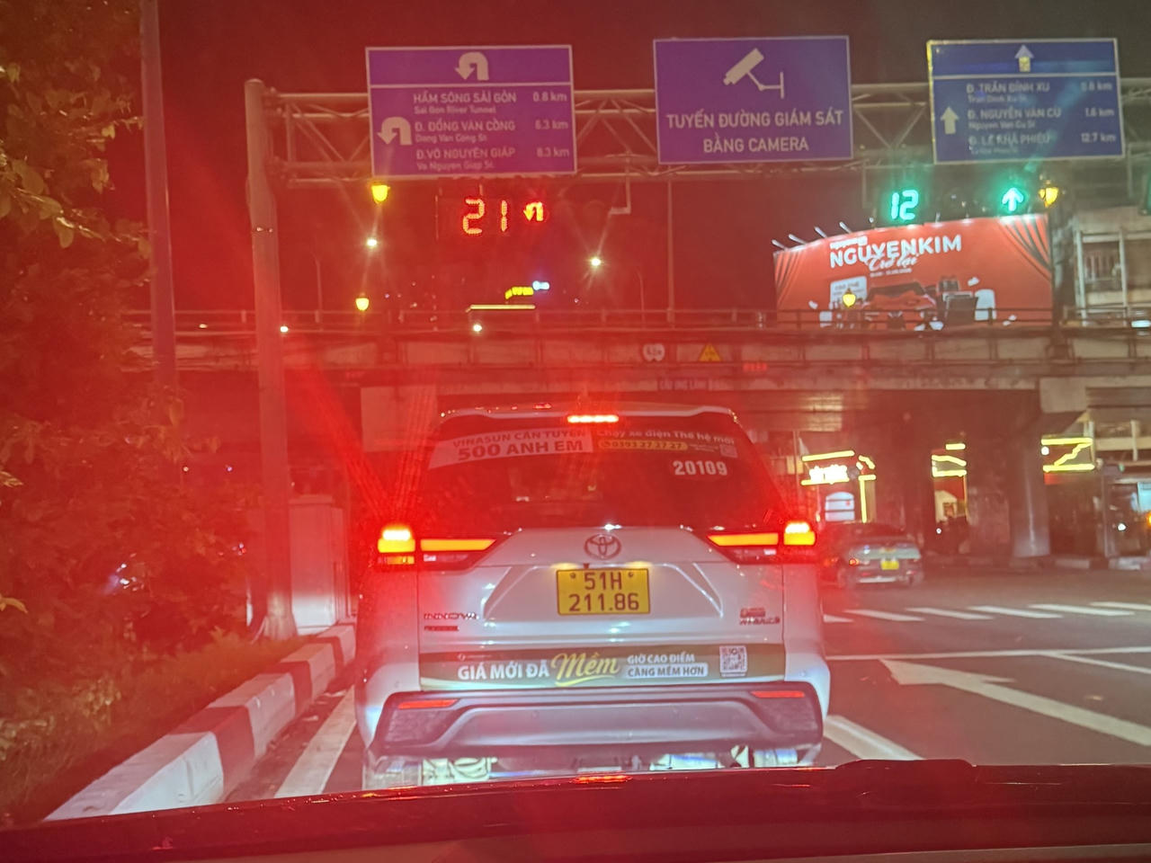 Rà soát, khắc phục những bất cập trong hệ thống báo hiệu đường bộ