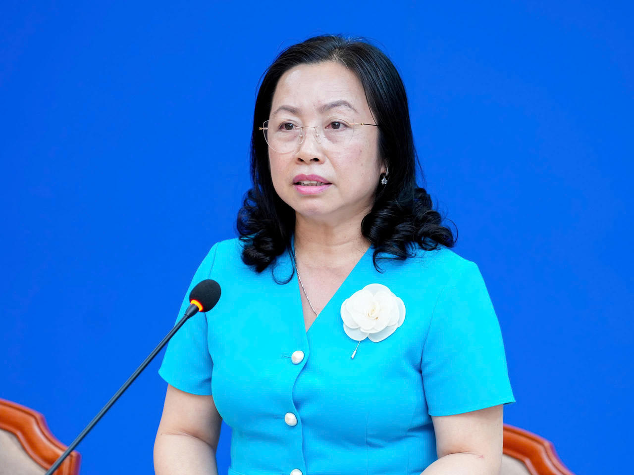 B&agrave; Th&aacute;i Thu Xương, Ph&oacute; Chủ tịch Tổng LĐLĐVN ph&aacute;t biểu kết luận.