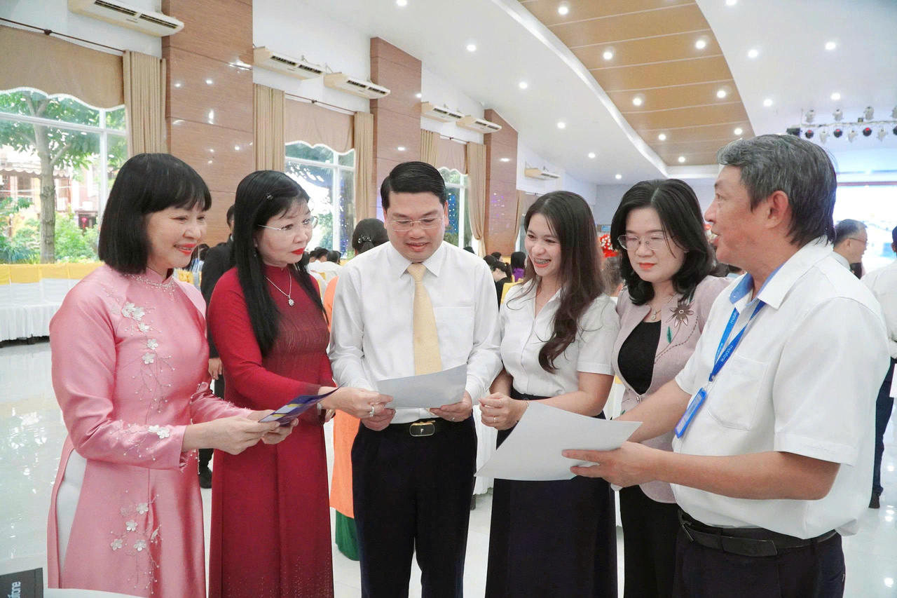 An Giang: Tôn vinh doanh nhân, tăng cường kết nối cộng đồng doanh nghiệp
