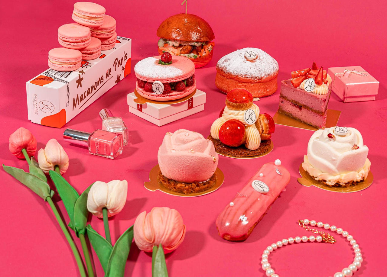 “Pink Month Collection 2026” phủ sắc hồng lên những biểu tượng bánh ngọt Pháp trong suốt tháng 10.