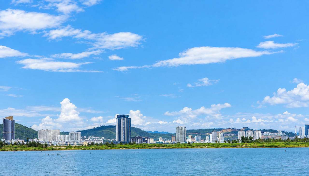 Quảng Ninh phát huy lợi thế, khơi dậy sức mạnh toàn dân để tăng trưởng hai con số - Kỳ 3: Tăng trưởng để nhân dân thụ hưởng thành quả phát triển