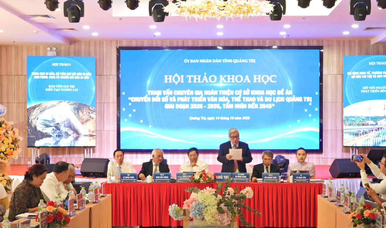 Quang cảnh hội thảo khoa học và tham vấn chuyên gia về mã hóa di sản, phục vụ hoàn thiện Đề án Chuyển đổi số và Phát triển Văn hóa, Thể thao và Du lịch tỉnh Quảng Trị. (Ảnh: Minh Phương)