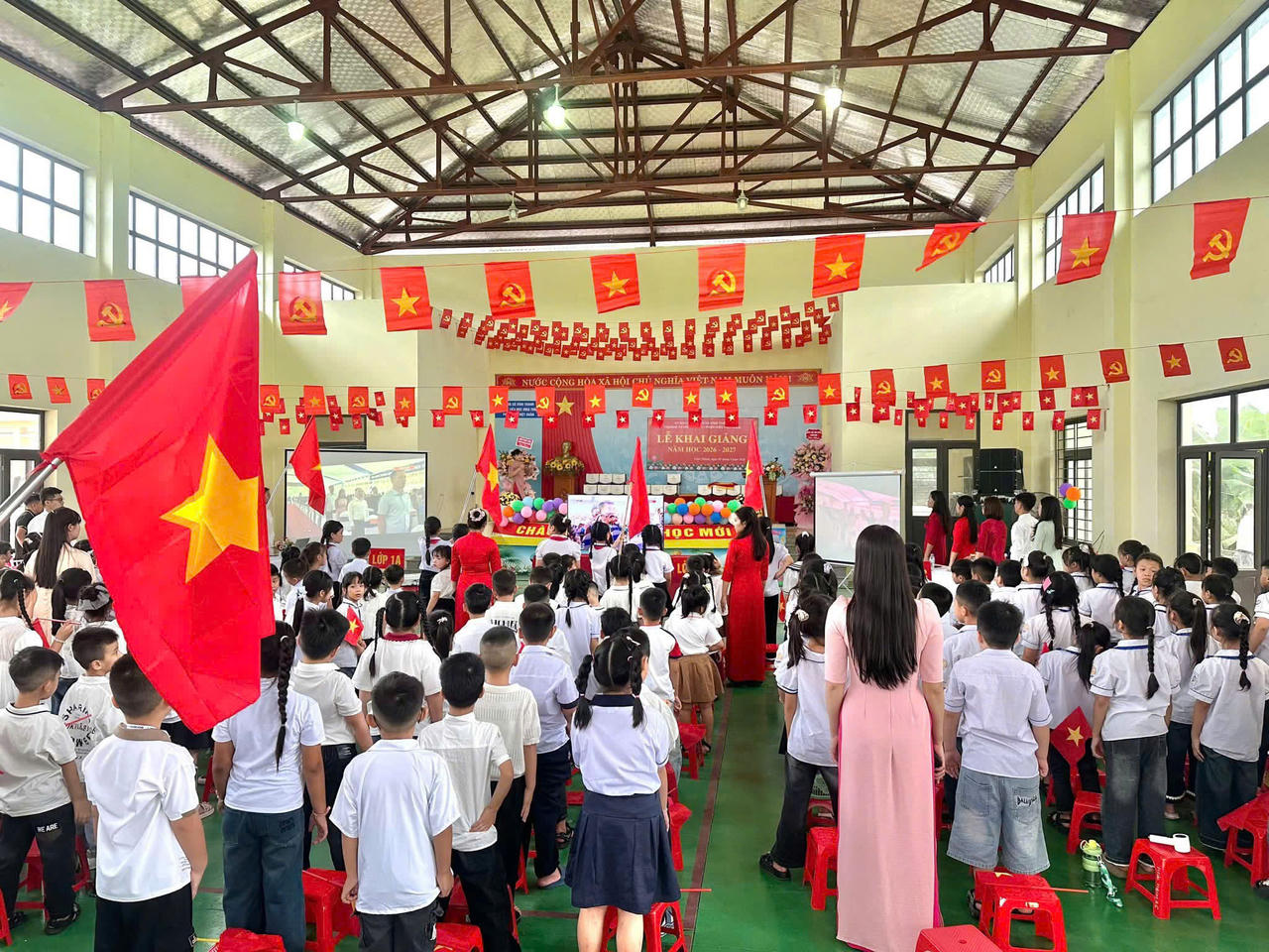Phó Thủ tướng yêu cầu rà soát các trường có số lượng trên 100 lớp