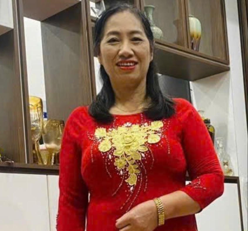 B&agrave; Vũ Thị Tuy&ecirc;n.