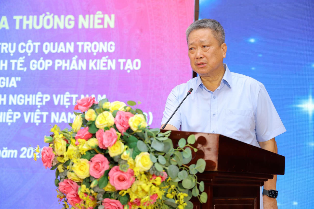 Ông Hồ Anh Tuấn, Chủ tịch Hiệp hội Phát triển Văn hóa Doanh nghiệp Việt Nam phát tại cuộc họp báo (Ảnh: BTC).