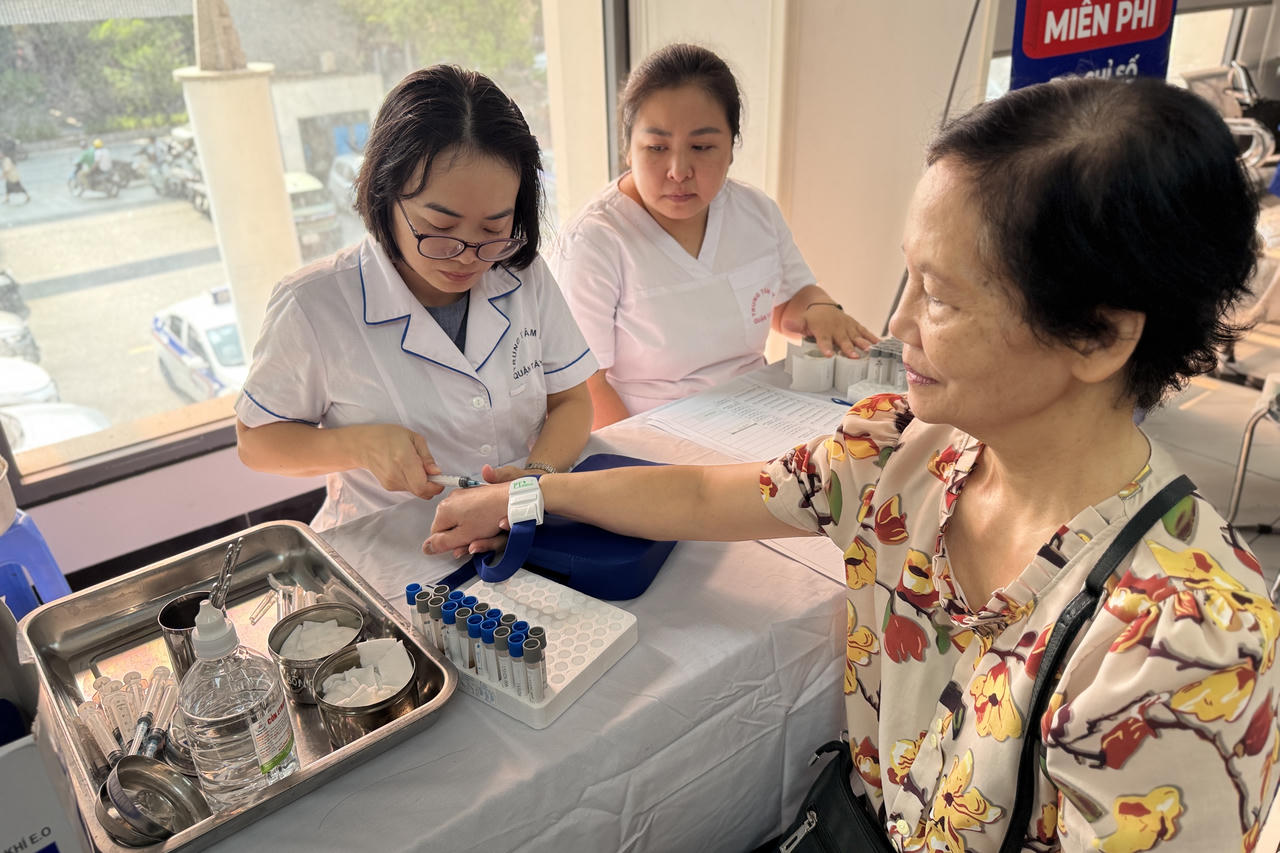Phường Tây Hồ (Hà Nội): Xây dựng thói quen chăm sóc sức khỏe chủ động cho người cao tuổi