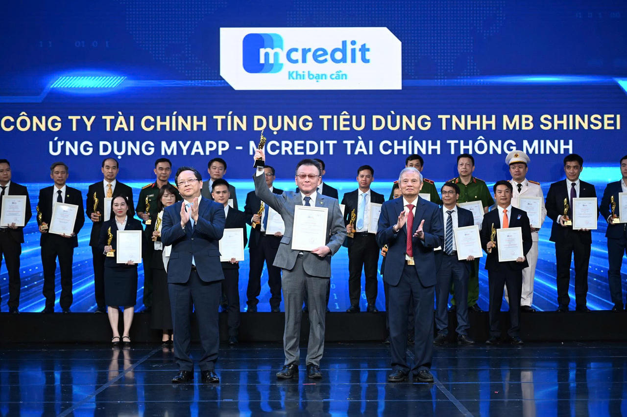 Mcredit được vinh danh tại Giải thưởng Chuyển đổi số Việt Nam 2026