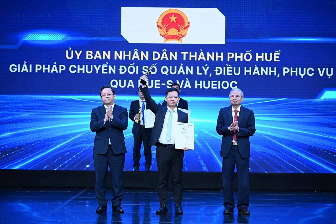 Thành phố Huế được vinh danh tại hạng mục 'Cơ quan nhà nước chuyển đổi số xuất sắc'