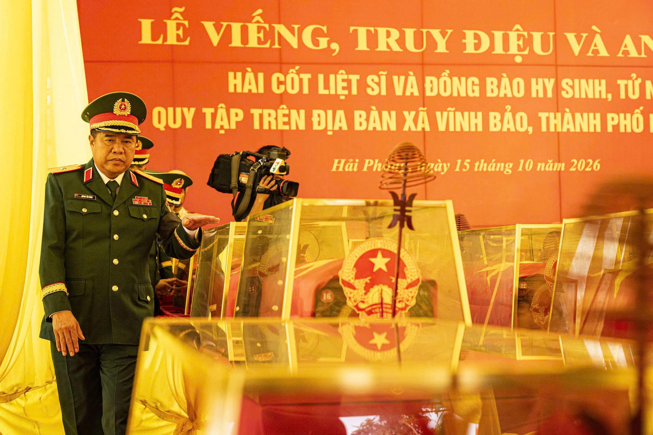 Xúc động những hình ảnh an táng 56 hài cốt Liệt sĩ tại Hải Phòng