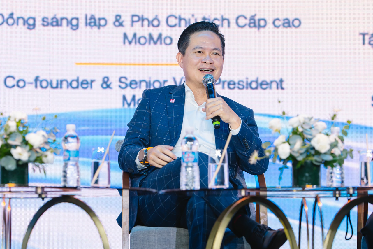 Thuần hóa tên lửa AI: Cách MoMo dùng nguyên lý Tesla và quy định thấu cảm để giữ chân người dùng