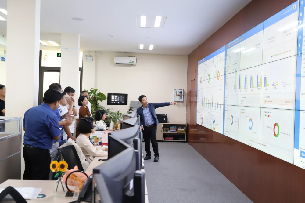 IOC - mô hình hỗ trợ giám sát, tổng hợp, phân tích thông tin và phục vụ công tác chỉ đạo, điều hành theo thời gian thực dựa trên dữ liệu. (Ảnh: UBND TP Huế)