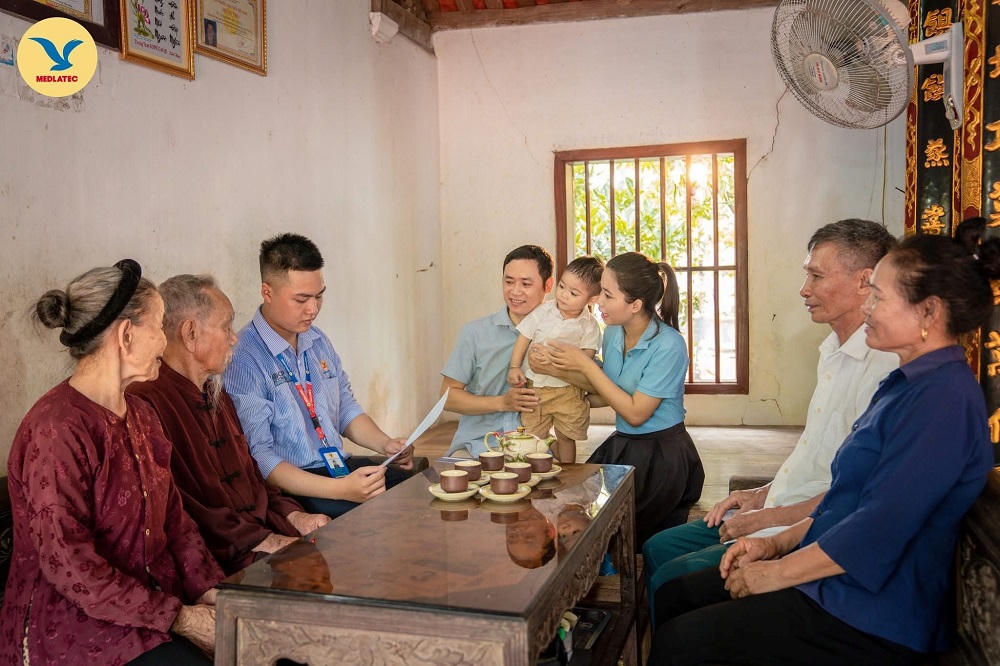 Dịch vụ lấy mẫu xét nghiệm tận nơi mang đến giải pháp chăm sóc sức khỏe chủ động, tiện lợi của người dân mọi độ tuổi