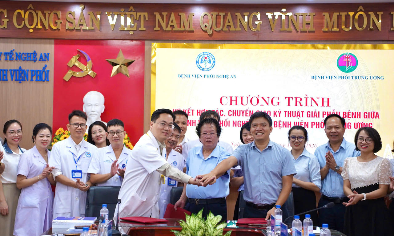 Bệnh viện Phổi Nghệ An làm chủ thêm 3 kỹ thuật phục vụ chẩn đoán u phổi