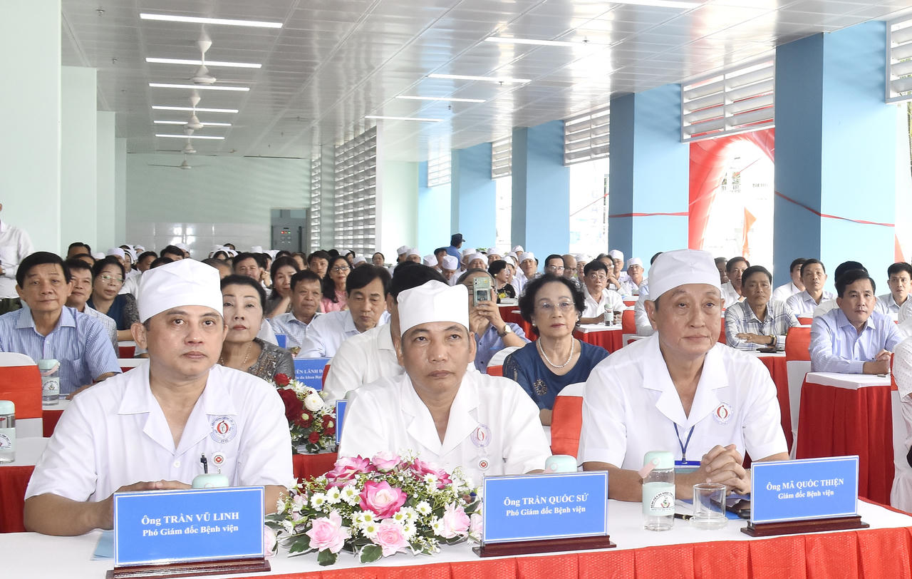 Bệnh viện Đa khoa Bạc Liêu lên hạng I, nâng tầm chất lượng khám, chữa bệnh