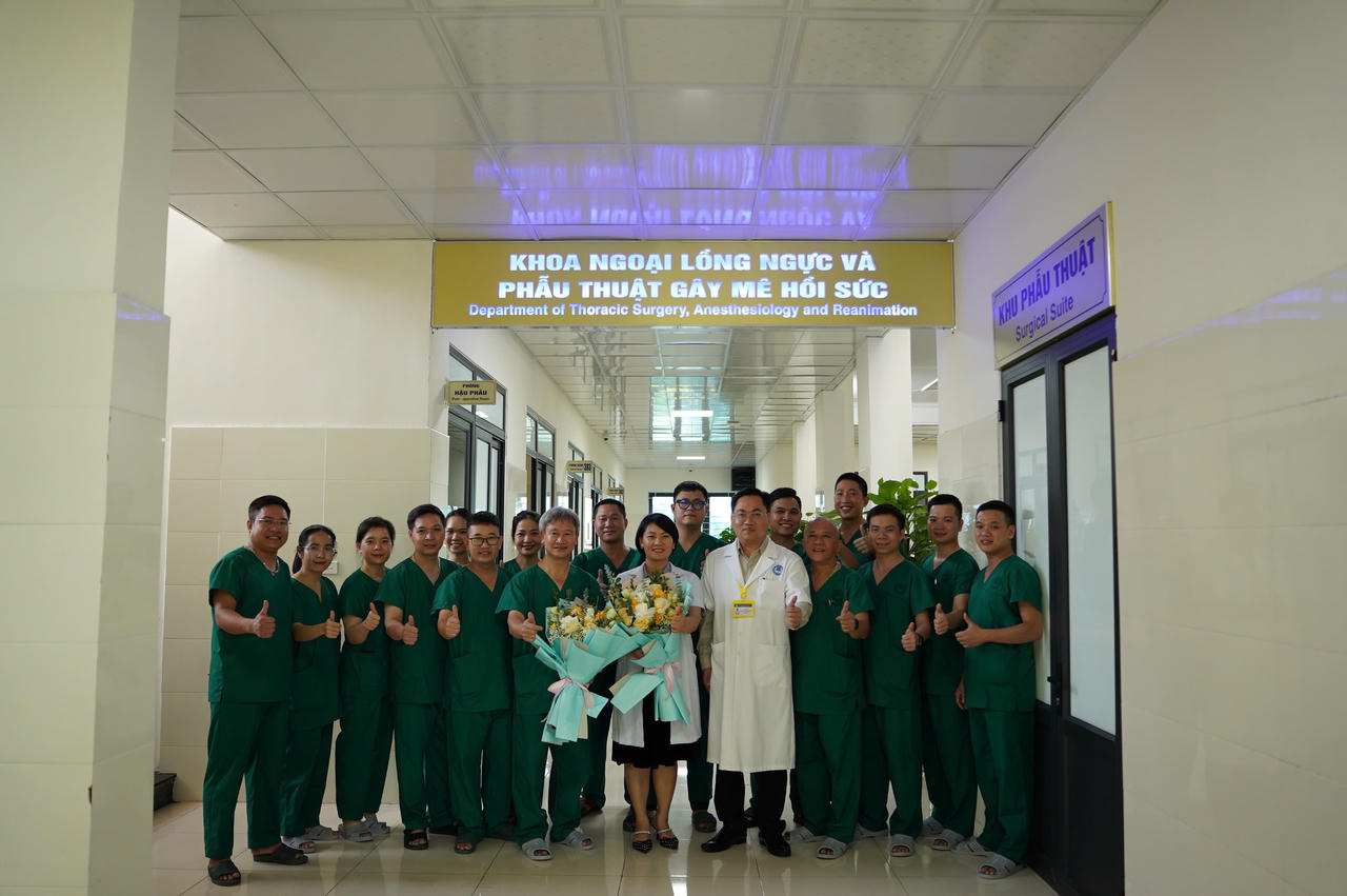 Bệnh viện Phổi Nghệ An từng bước làm chủ kỹ thuật chuyên sâu qua 3 ca phẫu thuật cắt kén khí màng phổi phức tạp