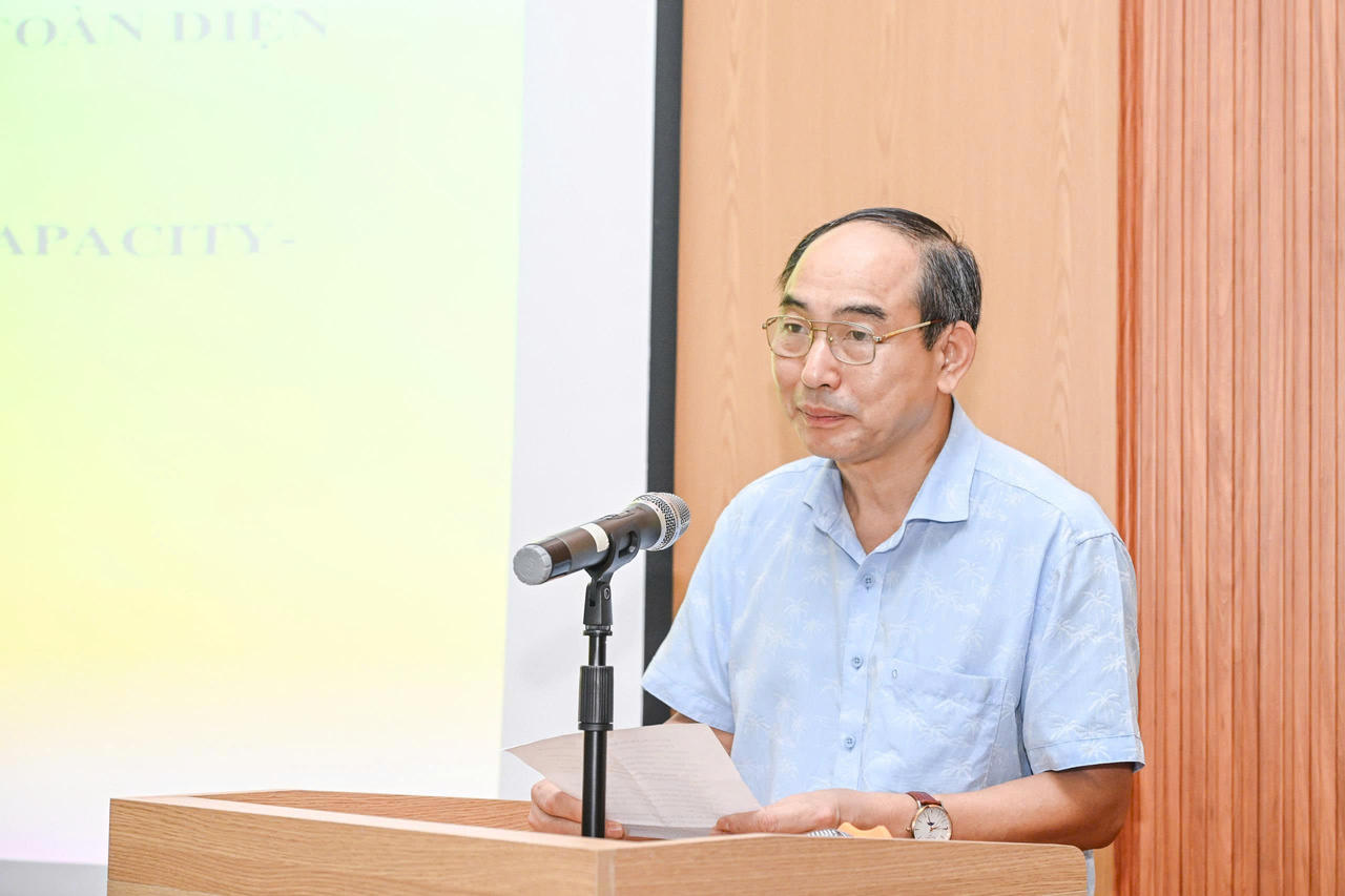 NGƯT.PGS.TS Đặng Văn Dũng phát biểu tại buổi Hội thảo.