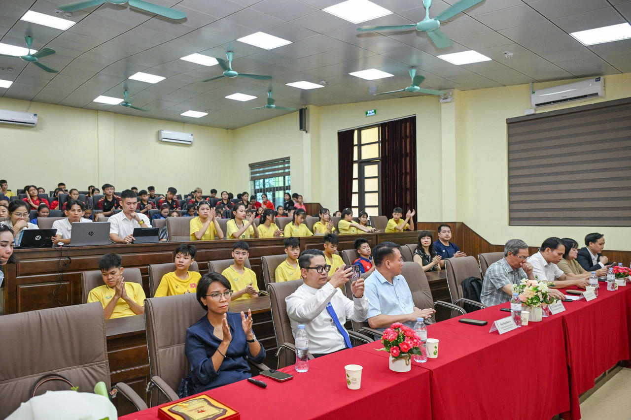 Toàn cảnh buổi Hội thảo.