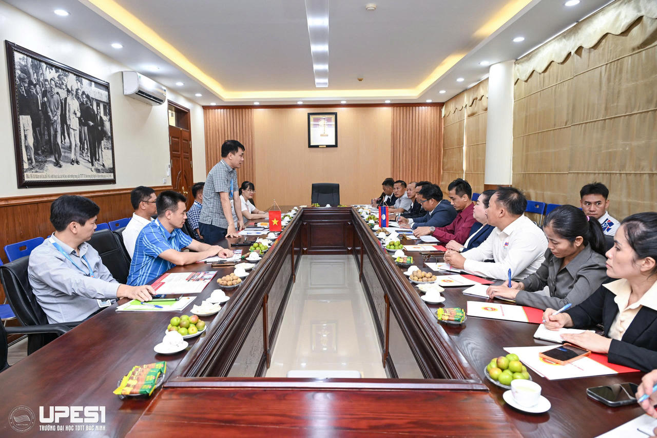 TS. Lê Trí Trường phát biểu tại buổi làm việc.