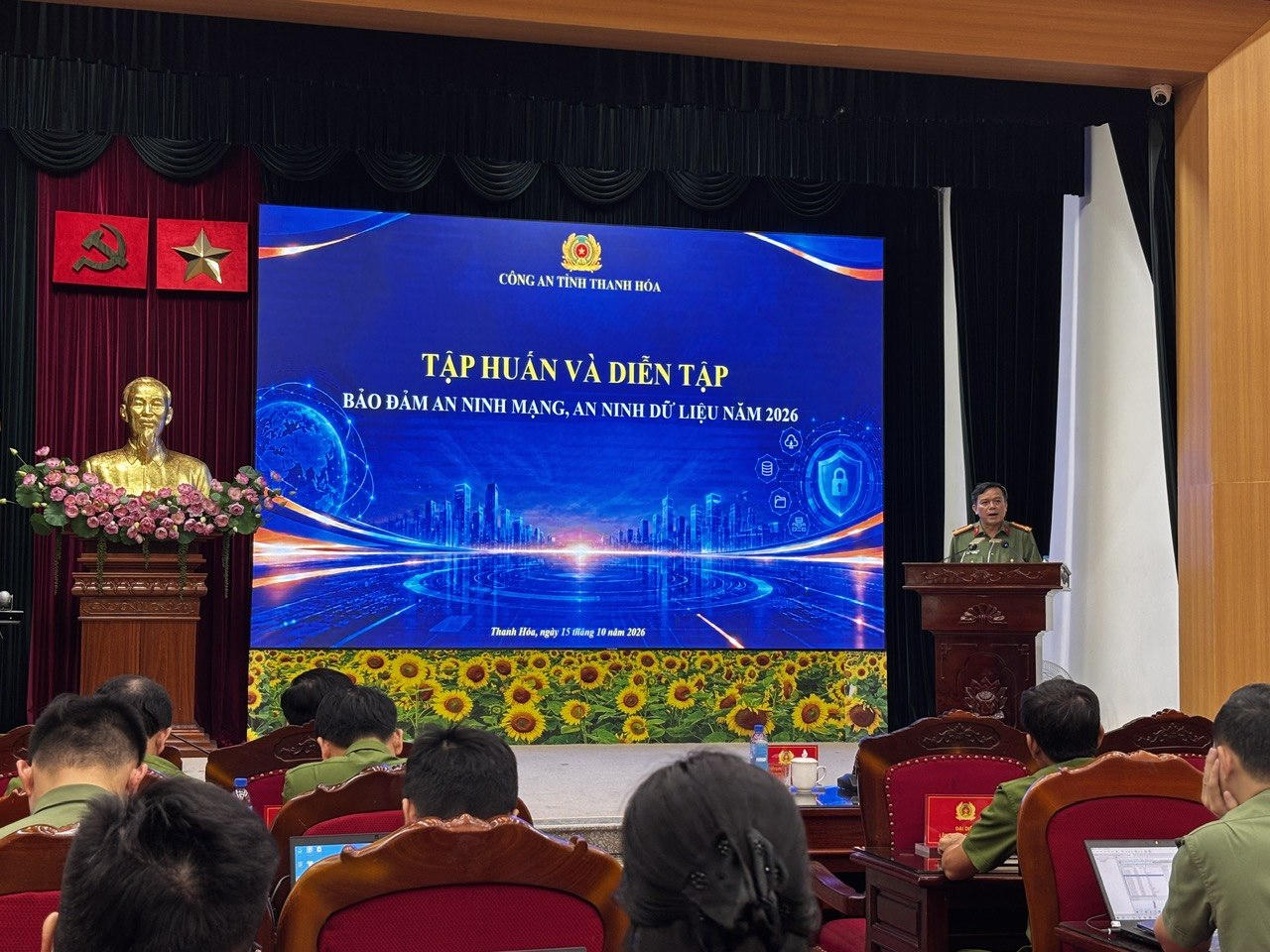 Chương trình tập trung rèn luyện kỹ năng điều tra, xử lý mã độc và nâng cao năng lực phối hợp ứng phó sự cố an ninh mạng cho cán bộ, chiến sỹ Công an tỉnh Thanh Hóa