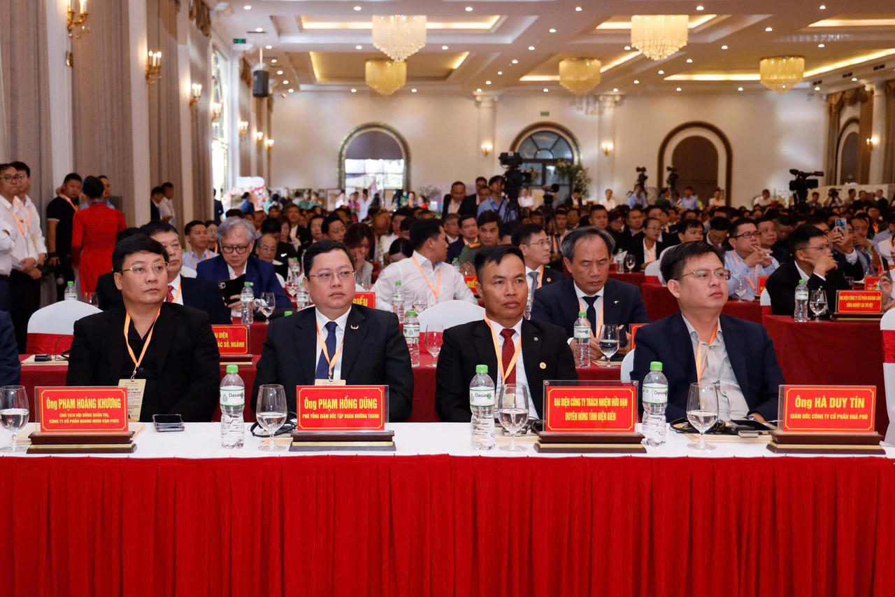 Các đại biểu tham dự hội nghị đã trao đổi về định hướng hợp tác kinh tế, thương mại, đầu tư và kết nối khu vực (Ảnh: CT).