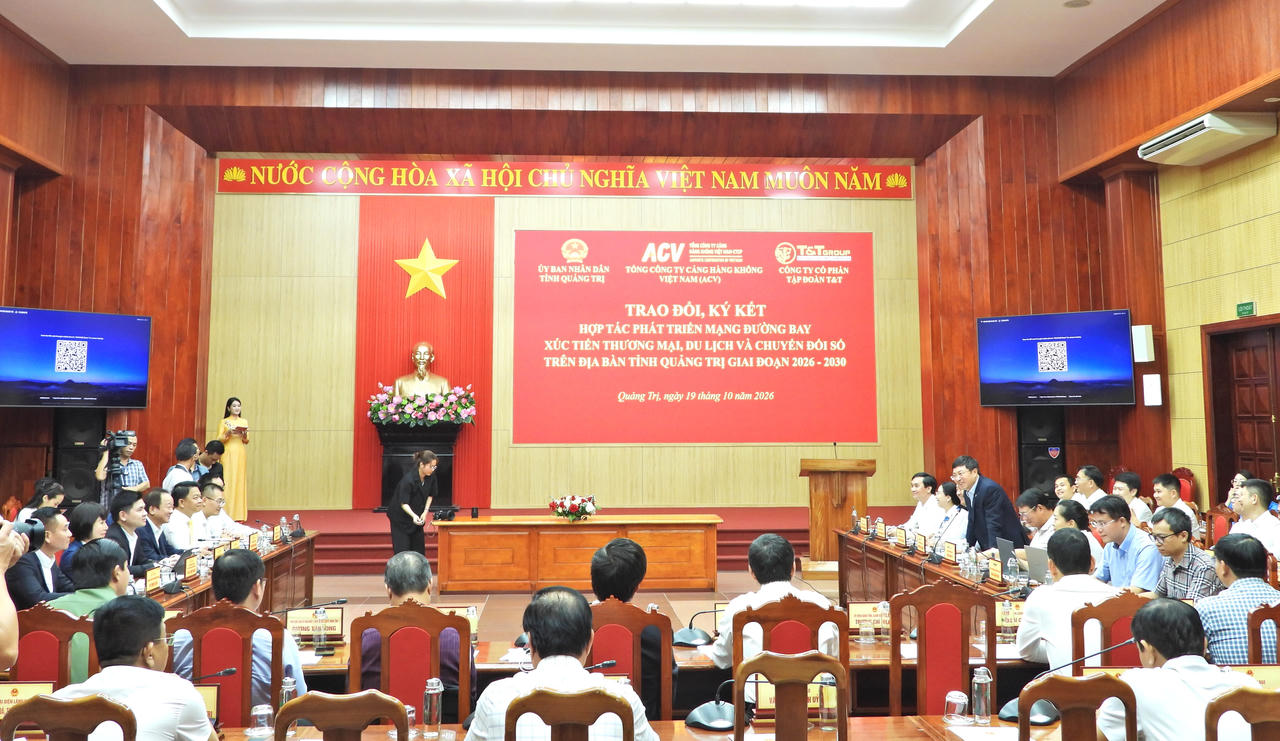 Quang cảnh buổi làm việc. (Ảnh: Minh Phương)