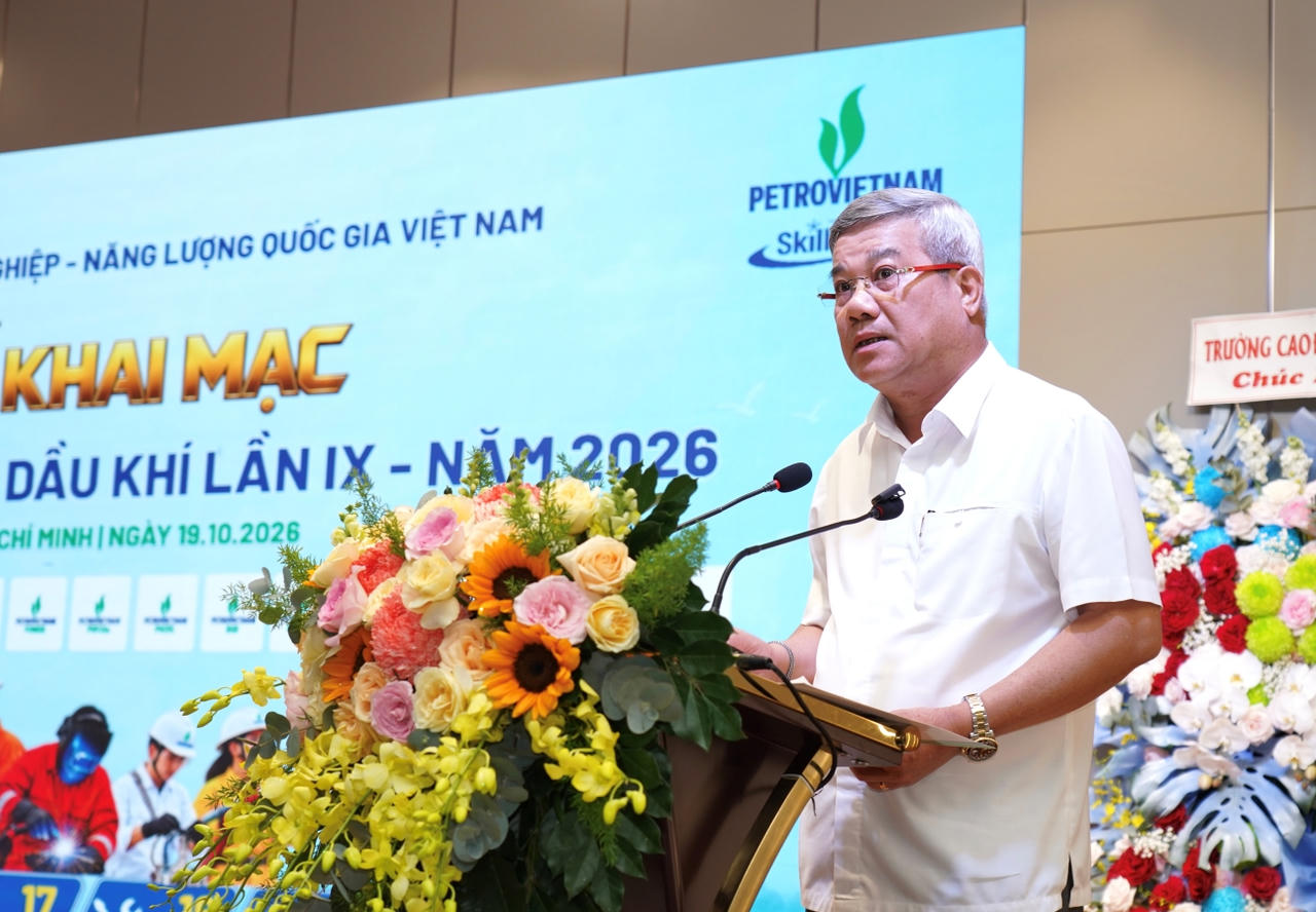 Ông Đỗ Chí Thanh - Phó Tổng Giám đốc PETROVIETNAM, Trưởng Ban Tổ chức Hội thi phát biểu tại lễ Khai mạc Hội thi.