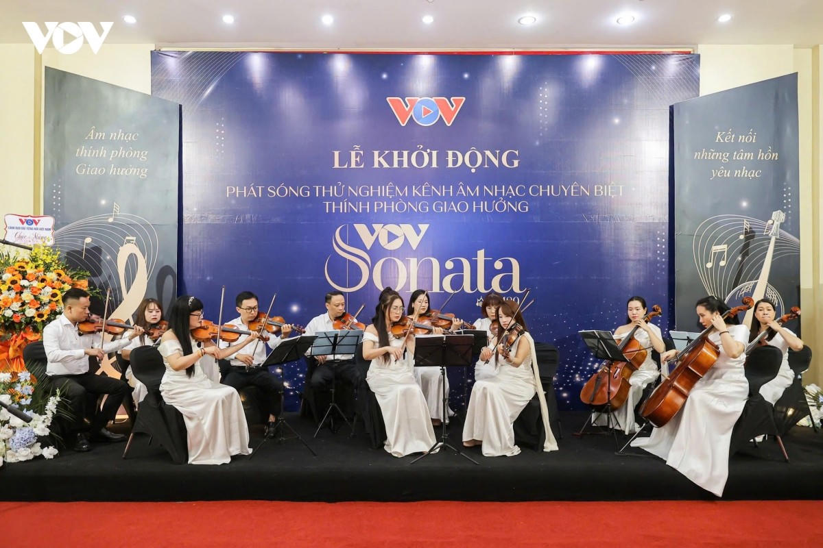 VOV Sonata - FM89 - “Âm nhạc tinh hoa kết nối cảm xúc”
