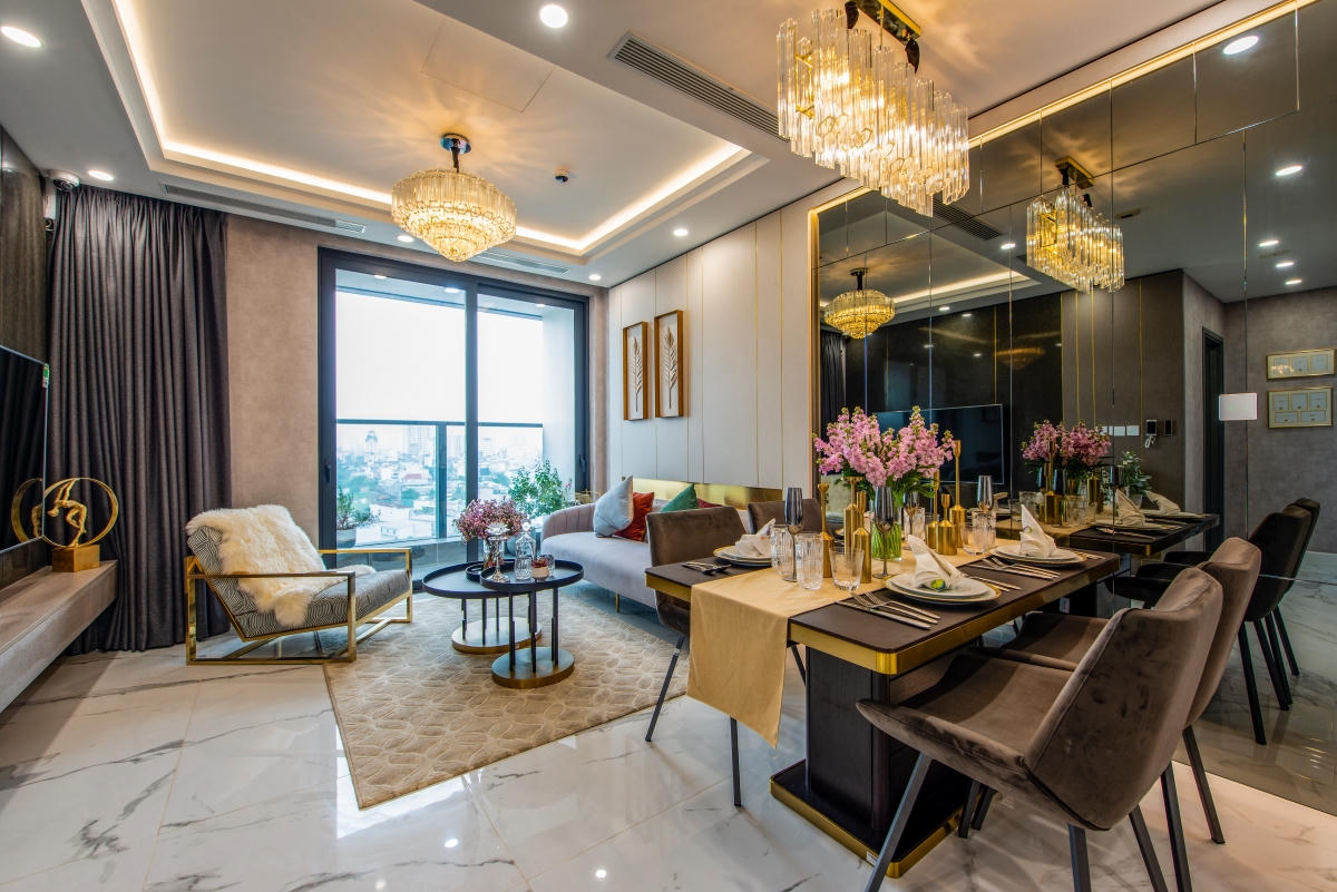 Căn hộ được bàn giao theo tiêu chuẩn 5 sao cùng với hệ nội thất đến từ các thương hiệu hàng đầu châu Âu.