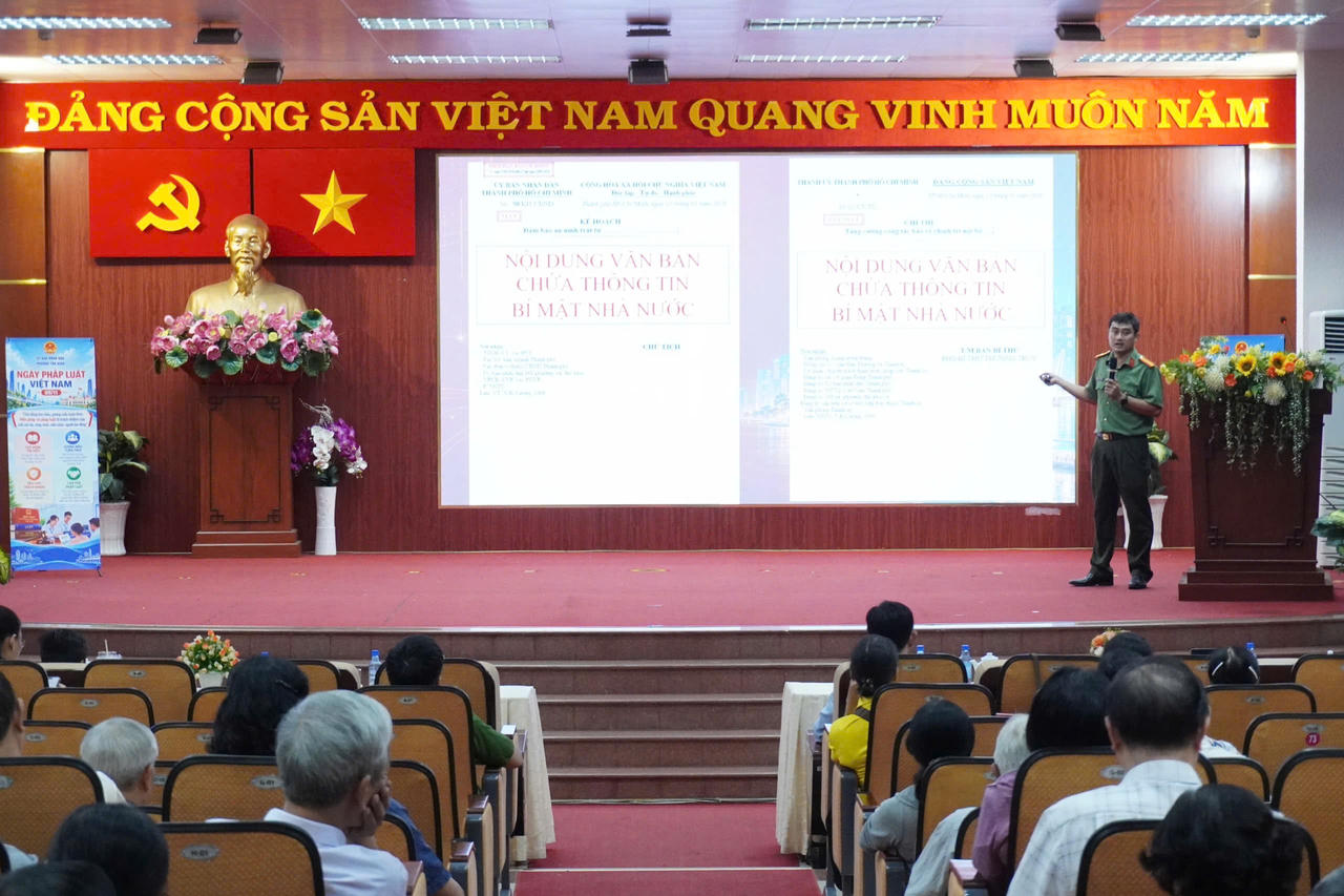 Sở Tư pháp TP. HCM phổ biến Luật Phát triển đô thị tại phường Tân Bình
