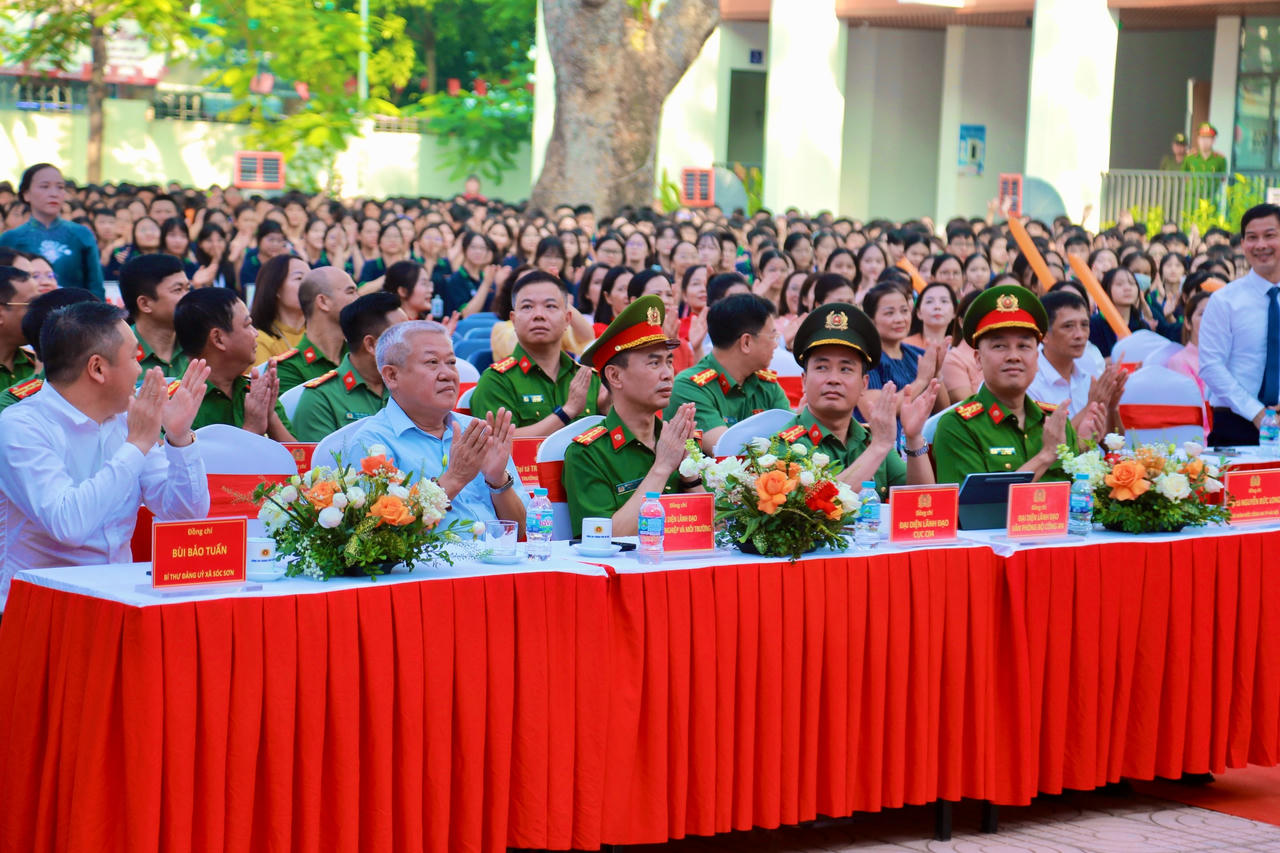 Công an TP Hà Nội: Đưa học sinh đến với thực tế Cơ sở cai nghiện để tuổi trẻ biết trân trọng tự do