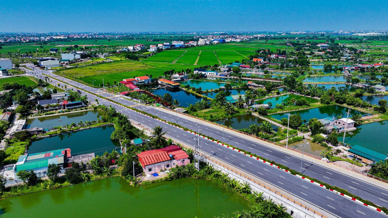 Đường dẫn lên cầu Cậy mới. (Ảnh: BHP)