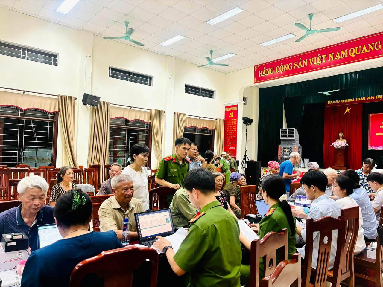 Hải Phòng triển khai đợt 2 lấy mẫu ADN thân nhân liệt sĩ chưa xác định danh tính