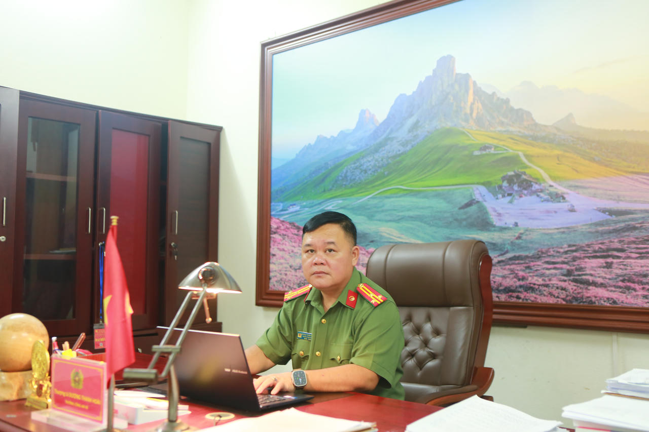 Thượng tá Dương Thanh Hoài, Trưởng Công an xã Phủ Thông: Với định hướng lấy phòng ngừa làm trọng tâm, kết hợp tuyên truyền, quản lý và đấu tranh với tội phạm ma túy, Công an xã Phủ Thông đặt mục tiêu trở thành xã không ma túy vào năm 2027.