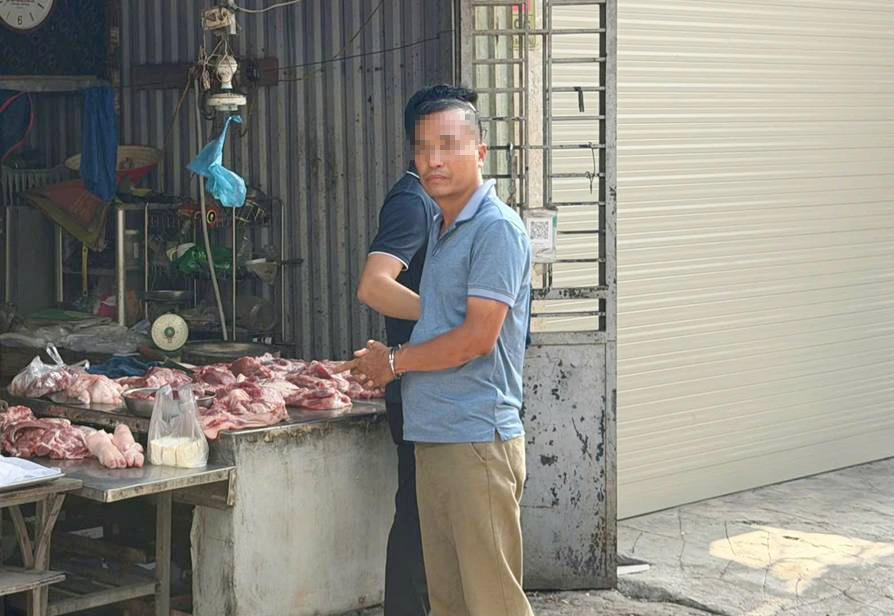 Khởi tố đối tượng dùng búa đập kính ô tô, đâm chết tài xế tại Hà Nội