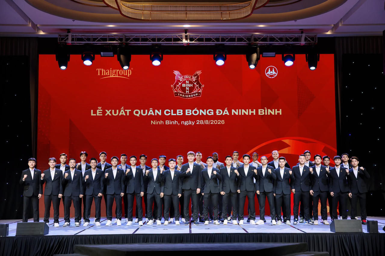 Ông Thuỵ đang là "ông bầu" của CLB bóng đá Ninh Bình FC (Ảnh: NBFC)
