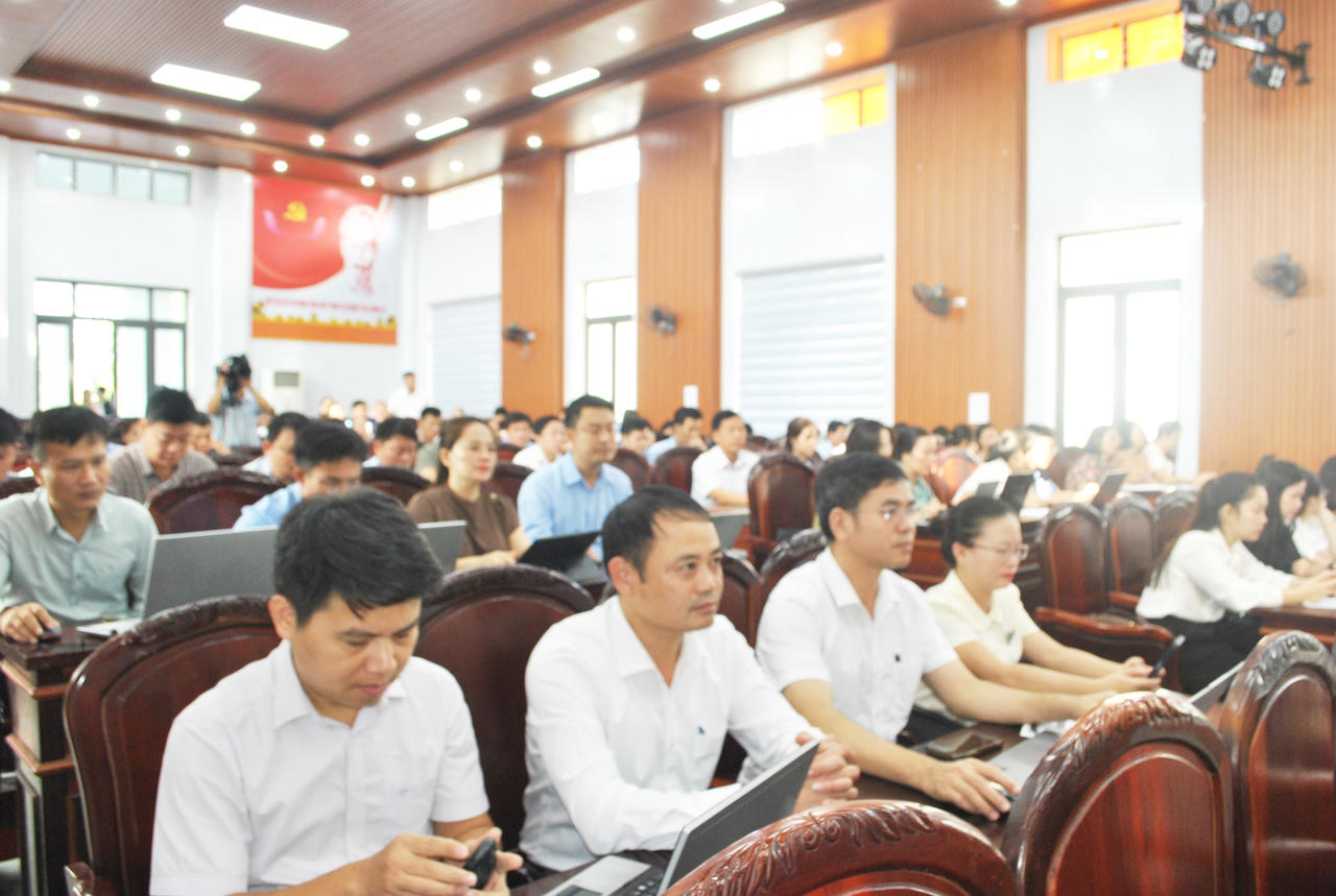 Đại biểu dự buổi tập huấn. (Ảnh: PV)