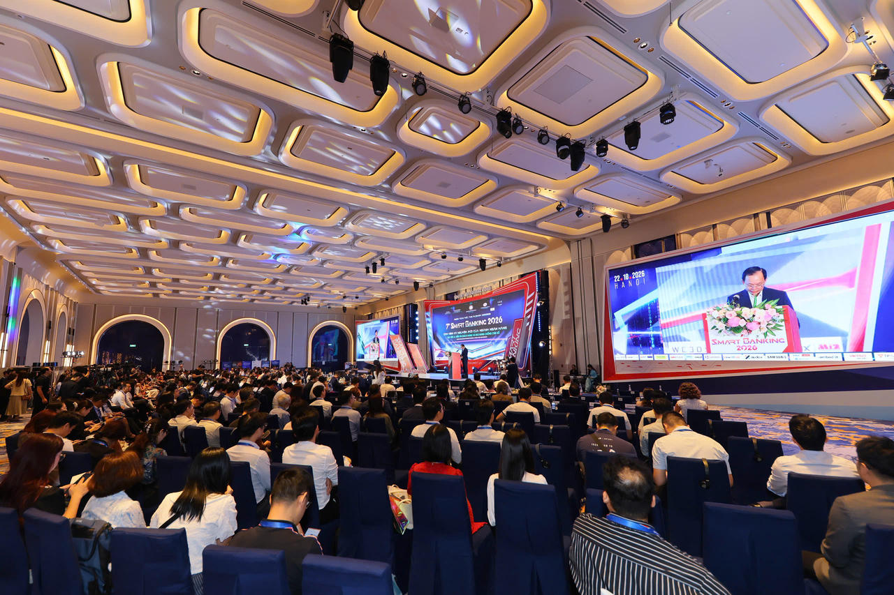 Toàn cảnh sự kiện Smart Banking Summit 2026.