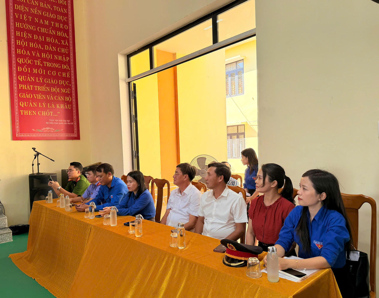 Gần 500 học sinh Quảng Trị dự phiên tòa giả định về bạo lực học đường