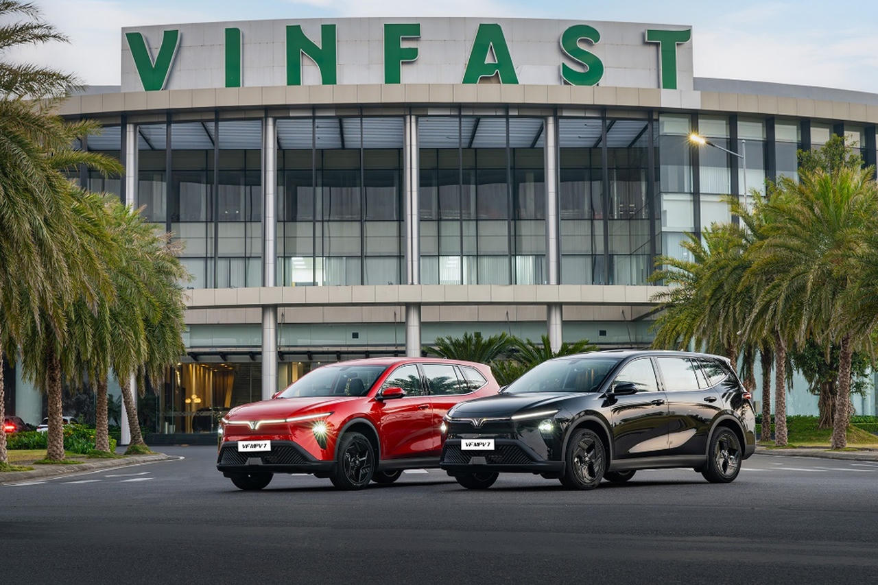 Khách hàng Việt: Xe điện VinFast giúp người dùng 'nhẹ ví mà không nhẹ trải nghiệm'