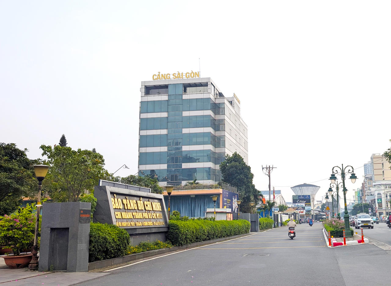 . Một số khu vực được yêu cầu bàn giao mặt bằng để triển khai Dự án Công viên văn hóa Bến Nhà Rồng - Khánh Hội và cây xanh công cộng Bến Bạch Đằng. (Ảnh: TG)