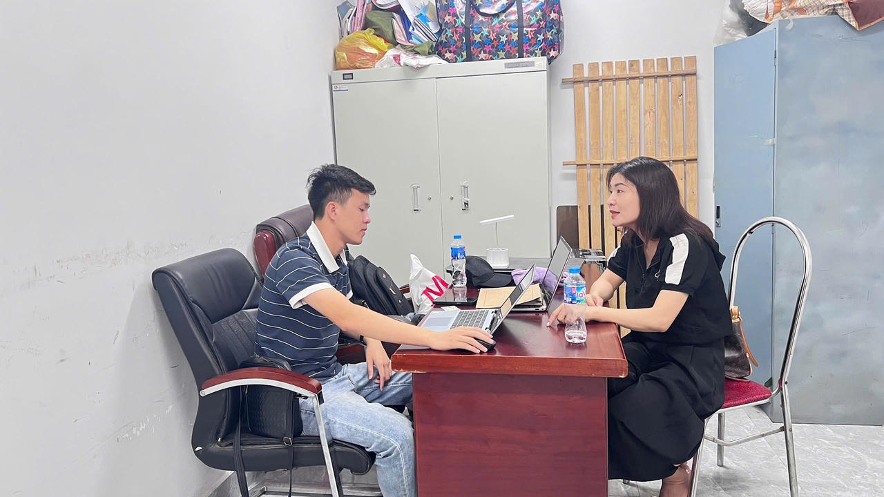 Triệt phá đường dây lừa đảo "núp bóng" AI Livestream