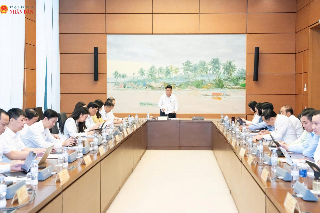 Bảo đảm hài hòa giữa nâng cao hiệu quả xử lý vi phạm hành chính với kiểm soát quyền lực