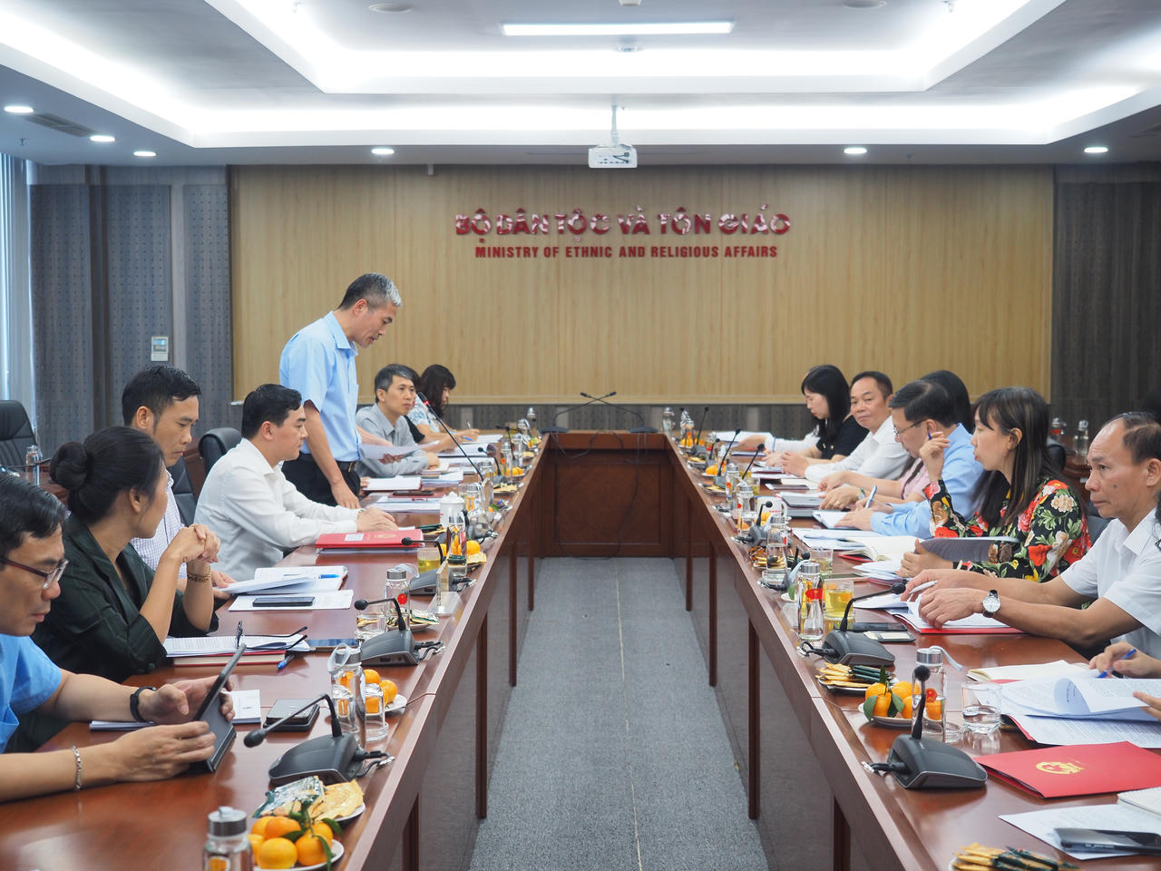 Nâng cao hiệu quả phổ biến, giáo dục pháp luật cho đồng bào dân tộc thiểu số và miền núi